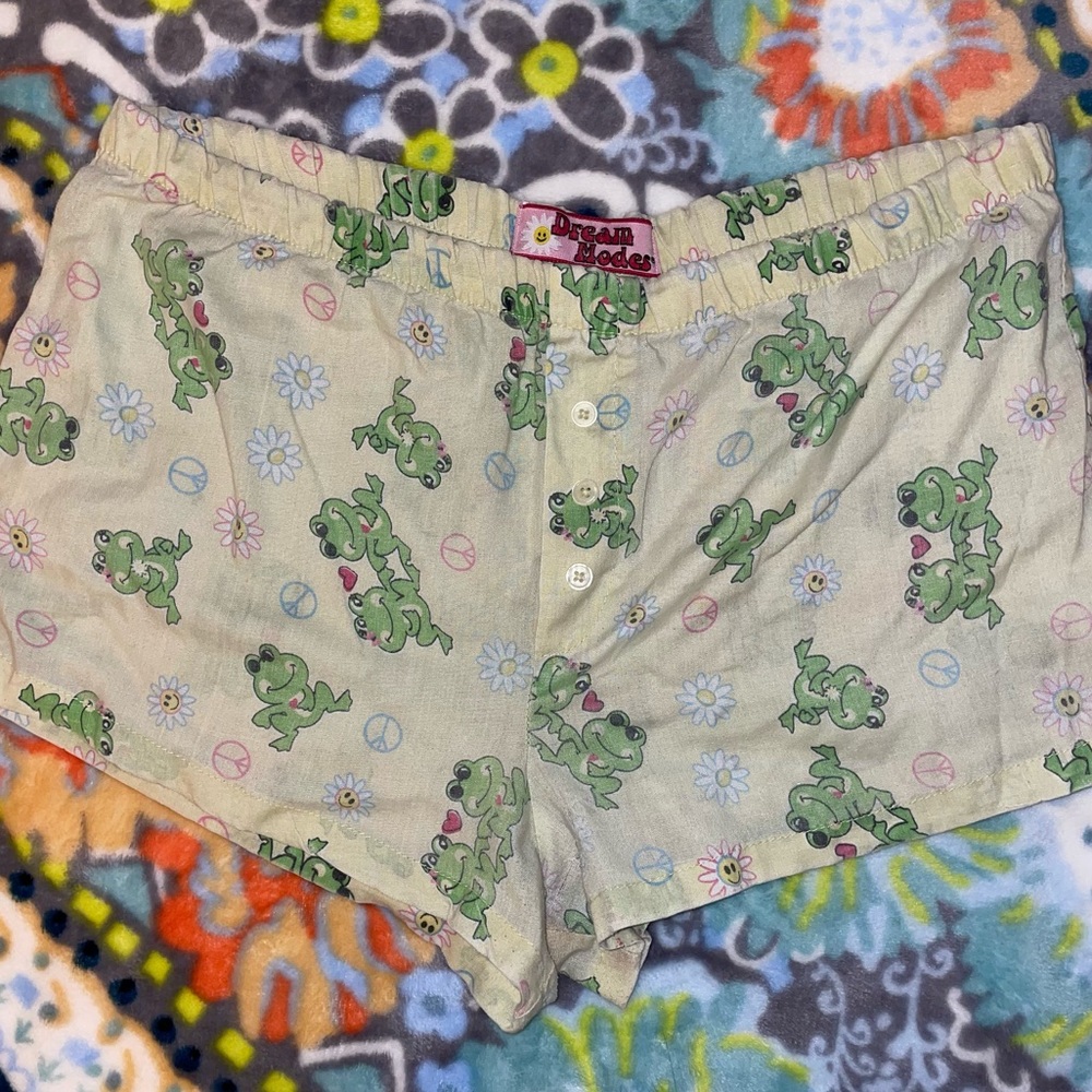 Dream Modes Hippie Frog Pajama Shorts
